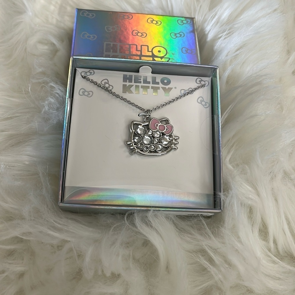🆕 Hello Kitty Clear Rhinestone Pendant Necklace